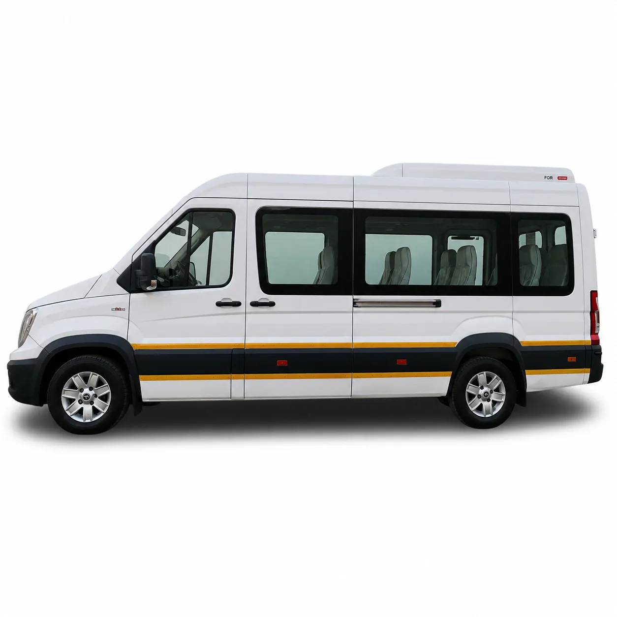 Force Urbania 17-seater Royal Cruiser